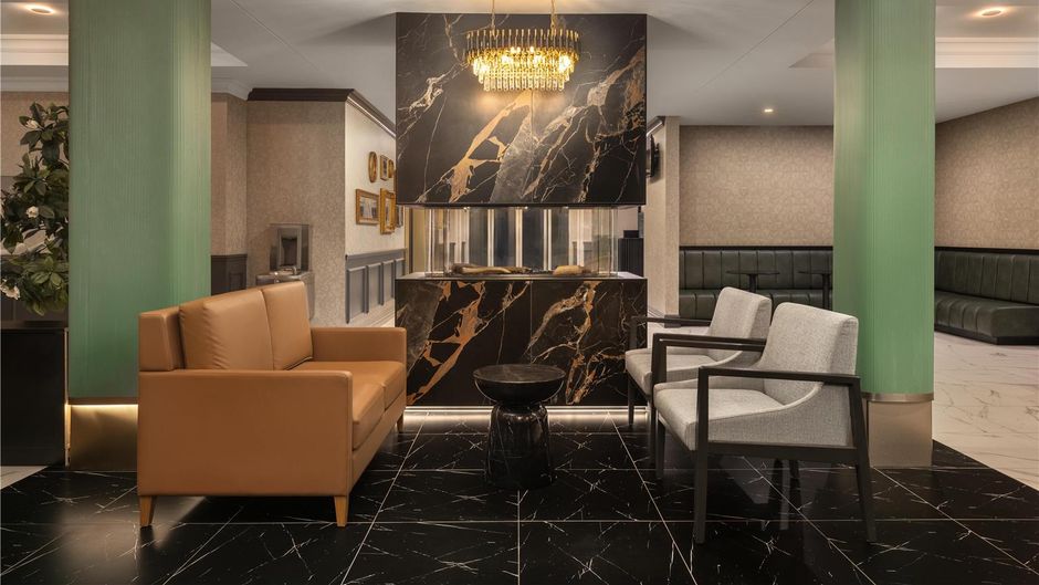 Hotel Vallea Bromont Lobby