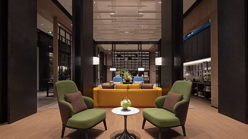 Hampton Inn Urumqi Railway Station Lobby