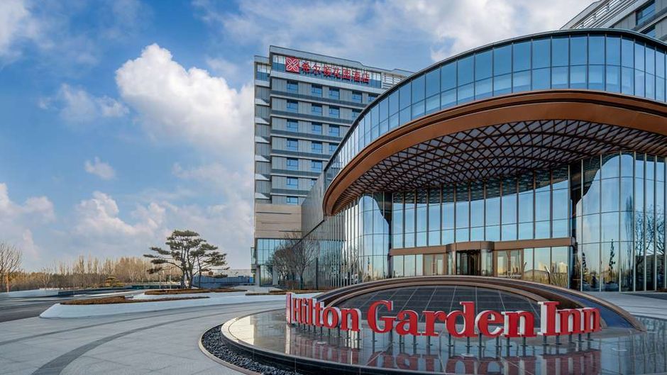 Hilton Garden Inn Kangbashi Exterior