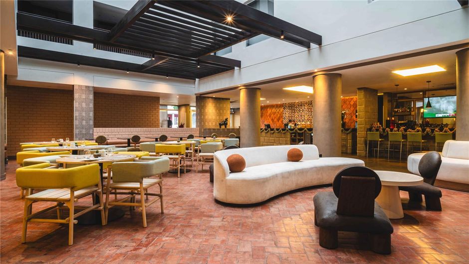 Hampton by Hilton Cusco Lobby