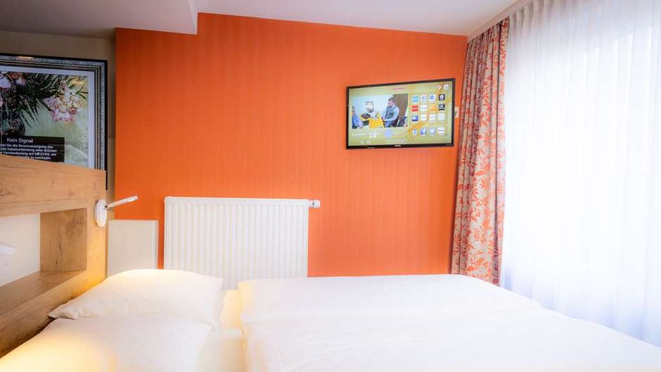 Hotel Azenberg Stuttgart, Sure Hotel Room