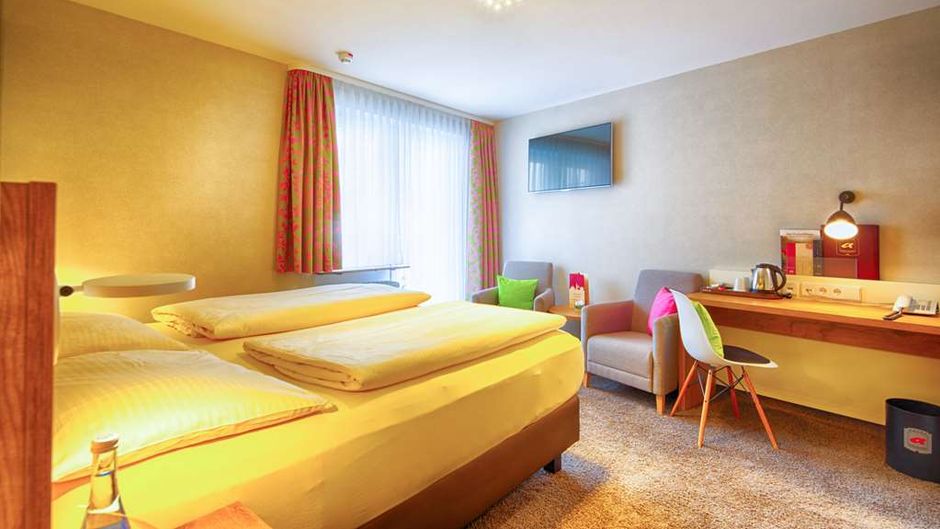 Hotel Azenberg Stuttgart, Sure Hotel Room