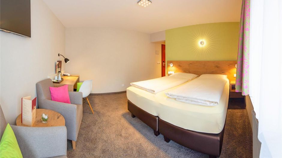 Hotel Azenberg Stuttgart, Sure Hotel Room