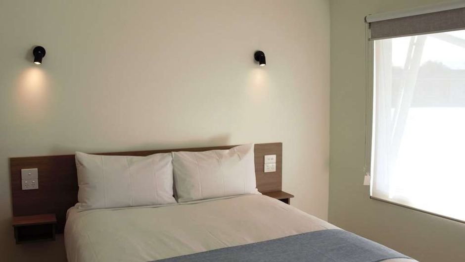 Bayside Inn Room