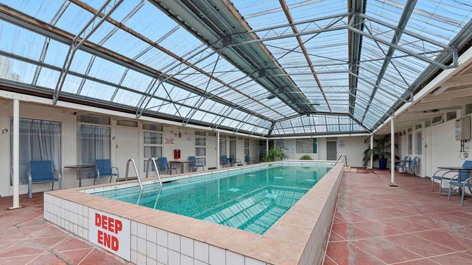 Bayside Inn Pool