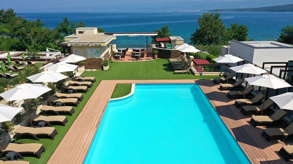 Blue Waves Resort Pool