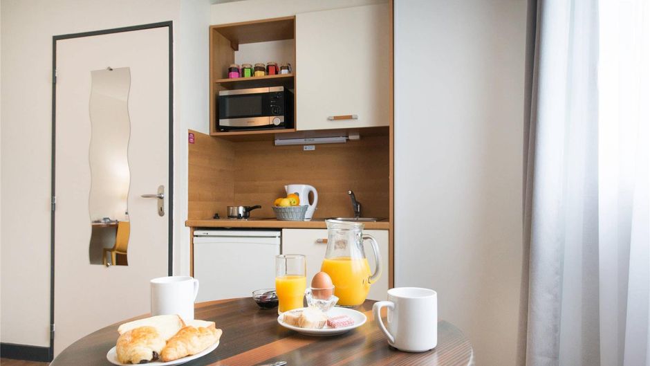 Comfort Aparthotel Saint-Nazaire Room