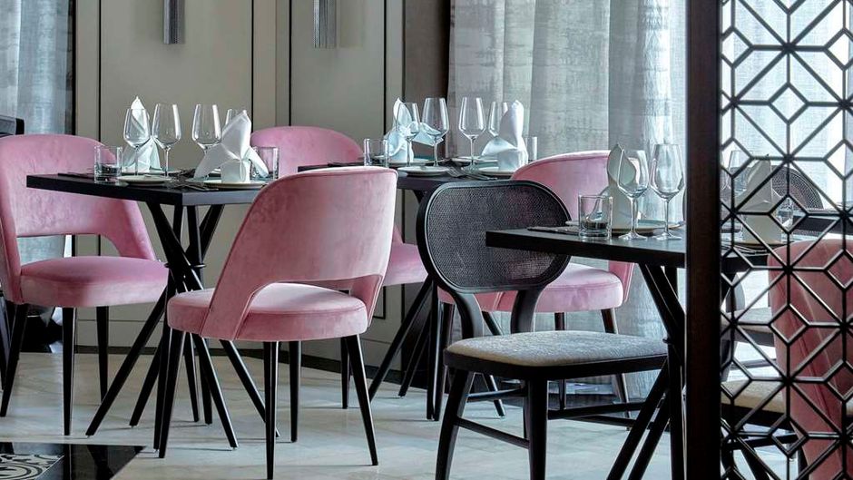 Grand Park City Hall Restaurant