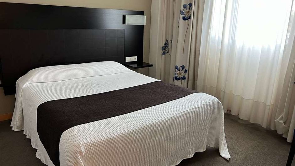 Hotel Cross Elorz Suite