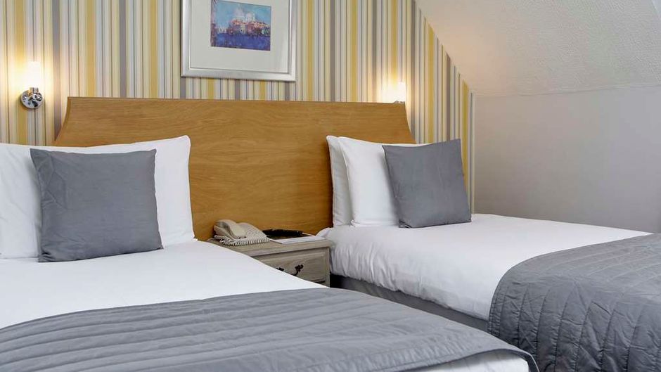 Best Western Reading Calcot Hotel Room