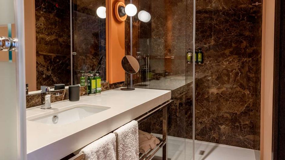Porto Curio Collection Room