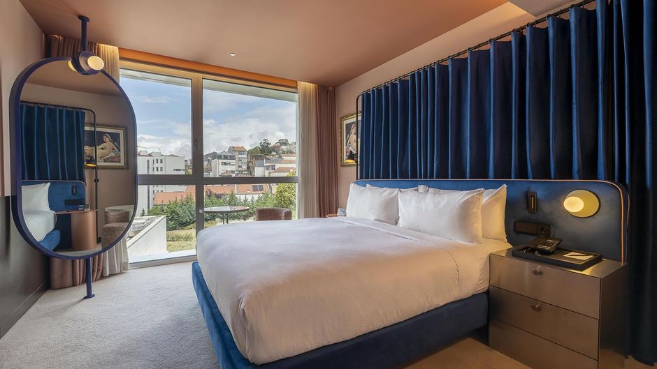Porto Curio Collection Room