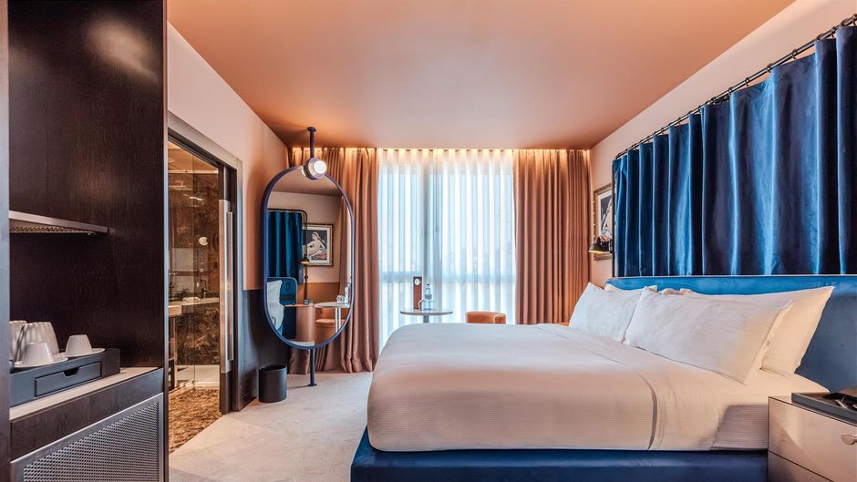 Porto Curio Collection Room