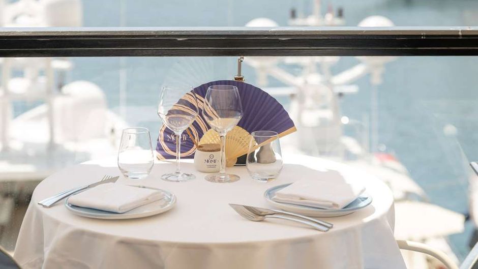 Hotel Port Palace Restaurant