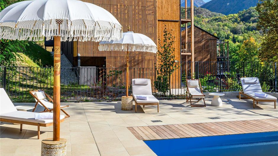 Mercure Hotel Ax Les Thermes Pool