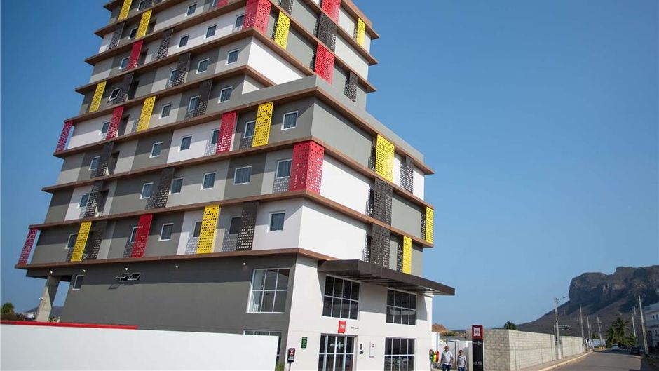 Ibis Serra Talhada Exterior