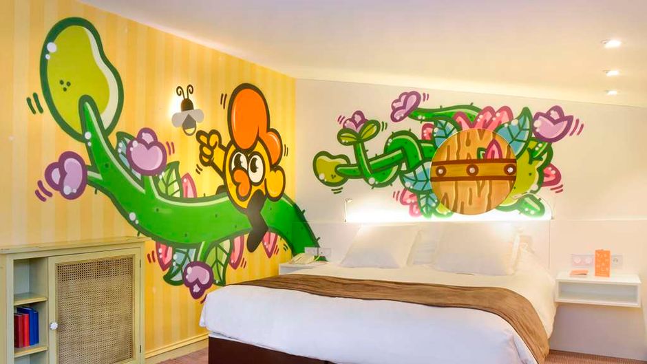 Chateau de l'Yeuse Room