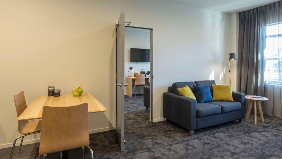 Quest On Manchester Room