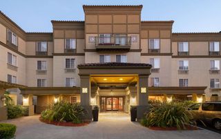 Larkspur Landing Folsom Hotel
