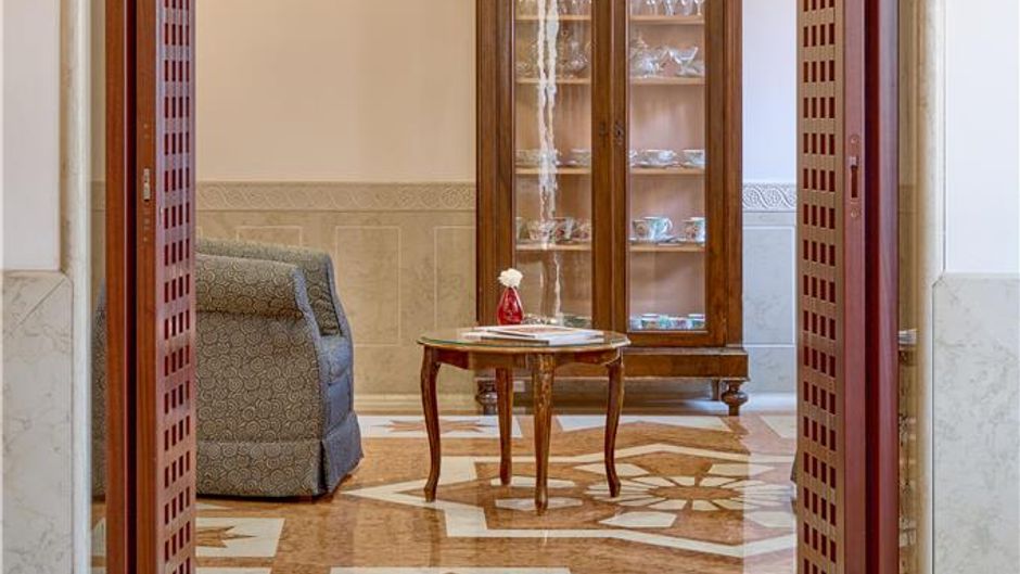 Hotel Santa Chiara Lobby