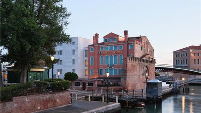 Hotel Santa Chiara