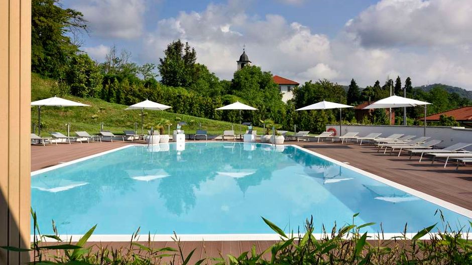 Castello dal Pozzo Pool