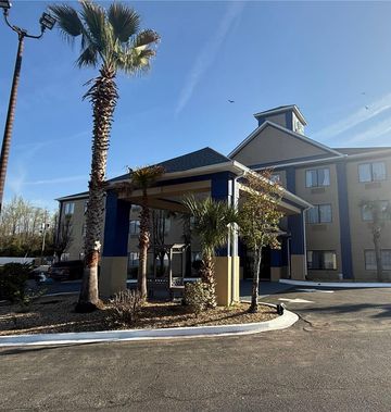 Jesup Inn & Suites