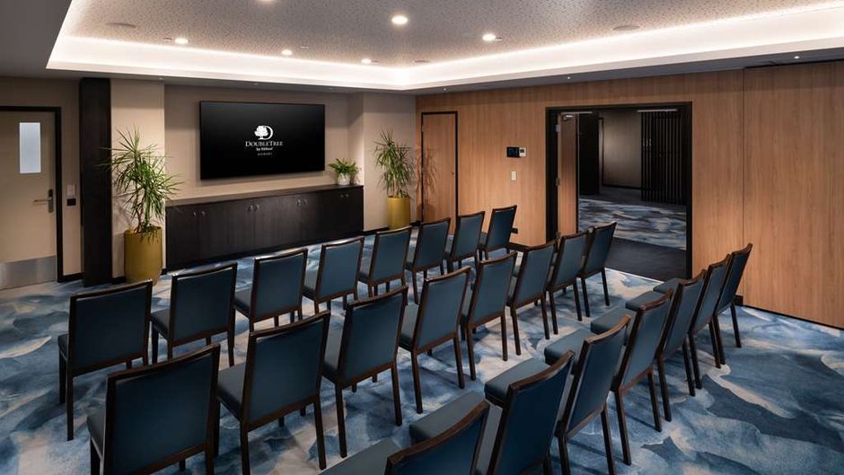 DoubleTree by Hilton Hobart Meeting