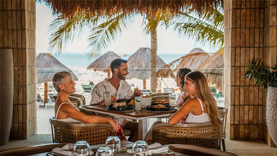 Hotel Casa Maya Restaurant