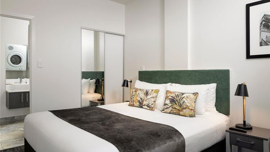 Quest on Thorndon Room