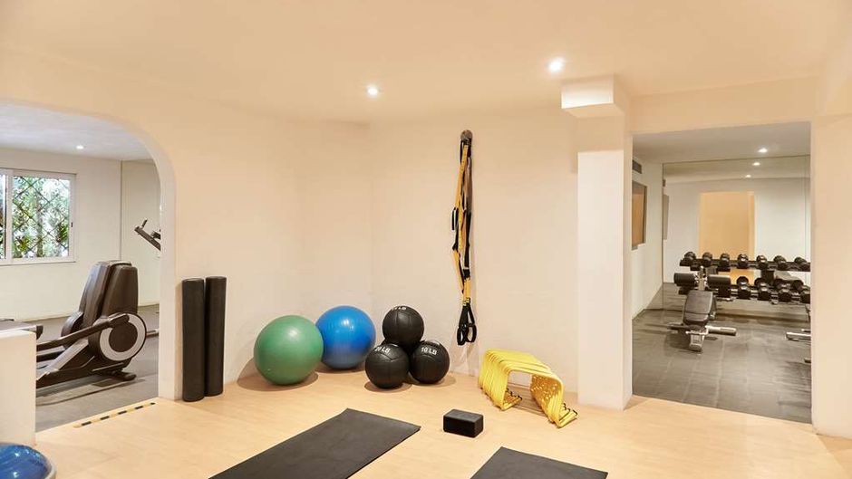 Bahia Hotel & Beach Club Health