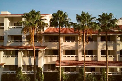 Bahia Hotel & Beach Club