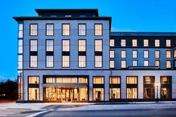 Daxton Hotel Birmingham,Curio Collection