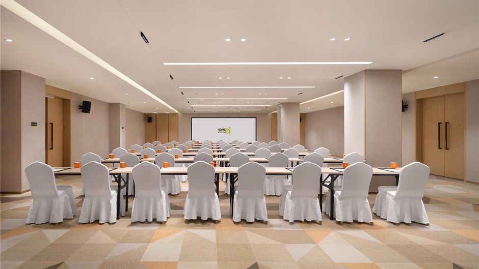 Home2 Suites Qingdao West Coast Meeting