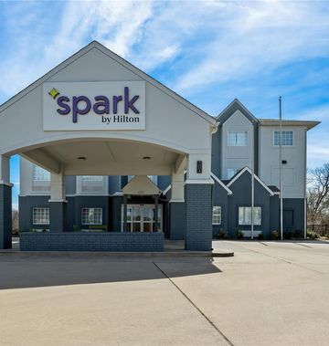 Spark by Hilton Stillwater