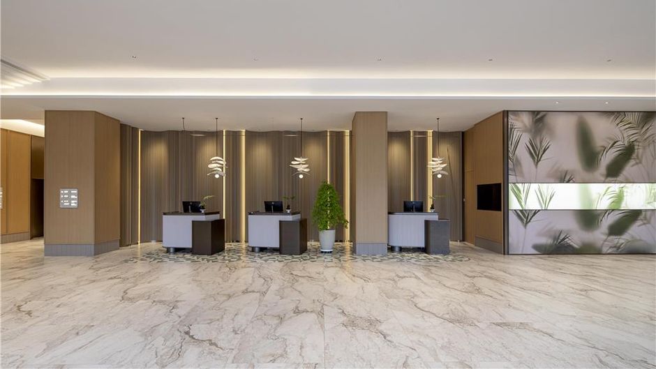 Hilton Garden Inn Zhangjiajie Tianmen Mt Lobby