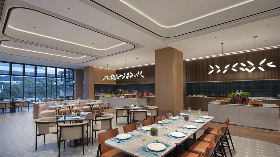 Hilton Garden Inn Zhangjiajie Tianmen Mt Restaurant
