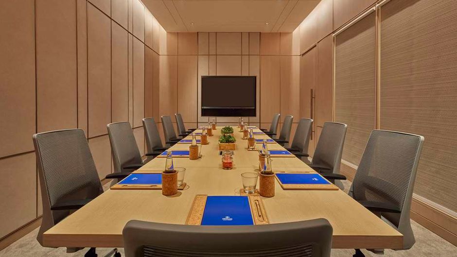 Hilton Gurugram Baani City Centre Meeting