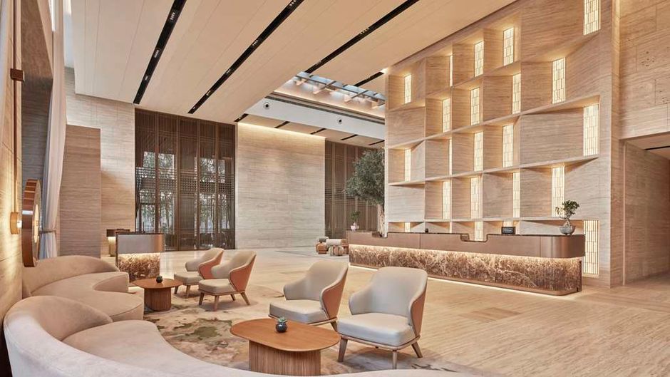 Hilton Gurugram Baani City Centre Lobby