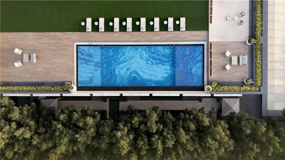 Hilton Gurugram Baani City Centre Pool