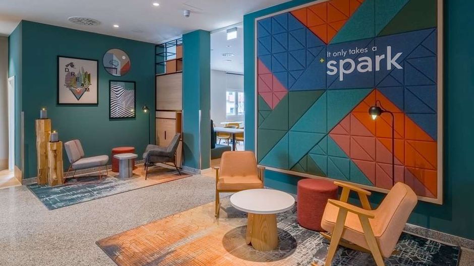 Spark by Hilton Stuttgart Sindelfingen Lobby