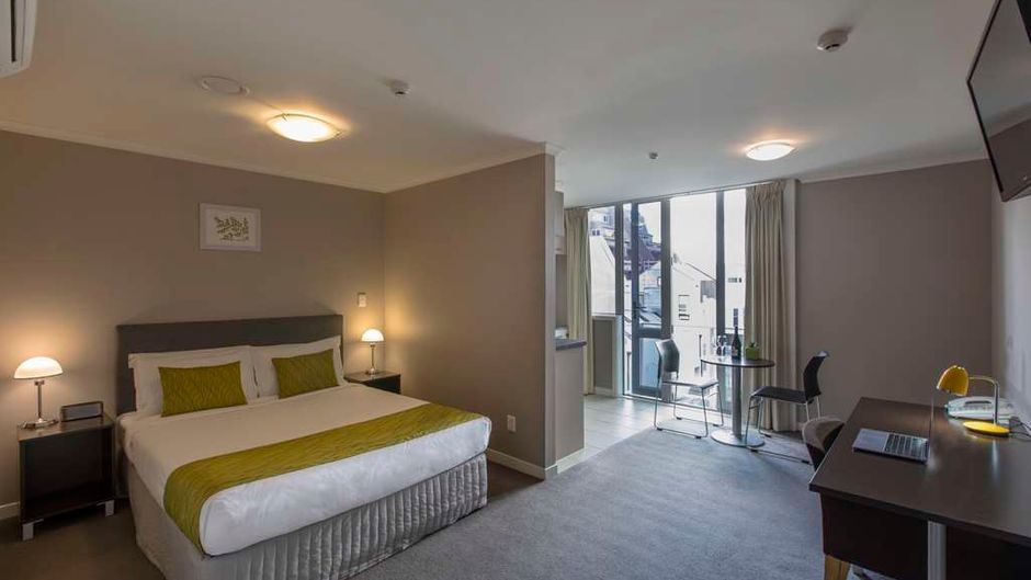 Quest on Ward, Hamilton Suite