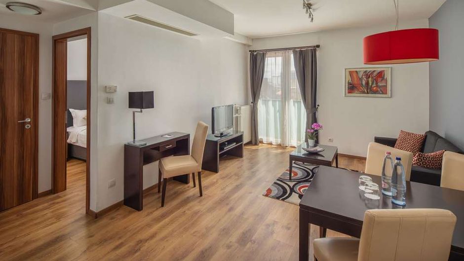 ESCALA Hotel & Suites Suite