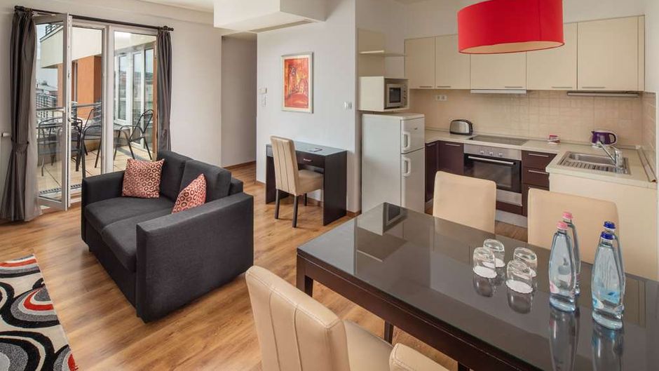ESCALA Hotel & Suites Suite