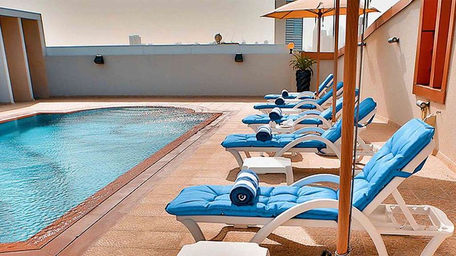 Signature Hotel-Al Barsha Pool