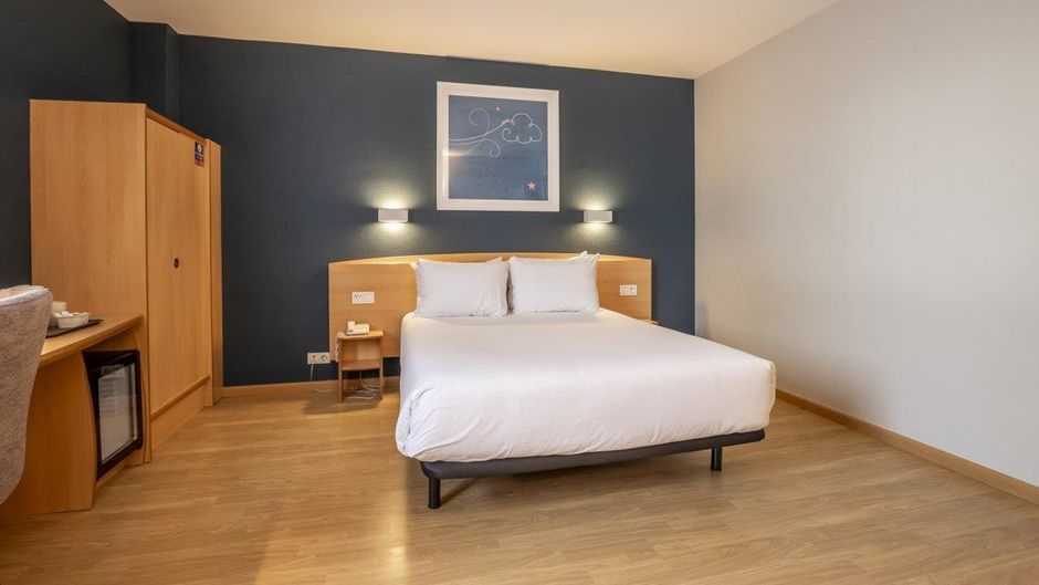 Travelodge Murcia Room