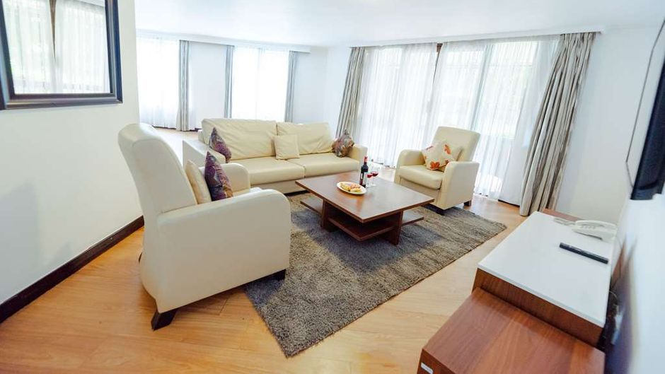 Heri Heights Hotel Apartments Suite