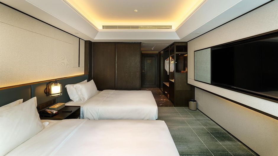 Guangzhou Hotel Room