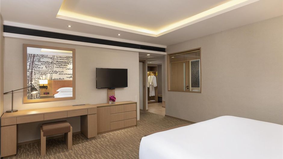 Avani Ratchada Bangkok Hotel Room