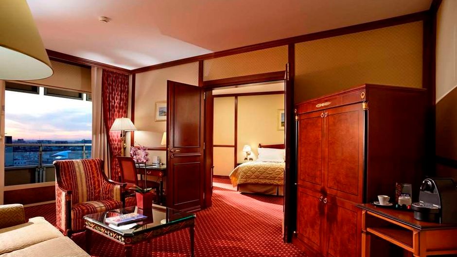 Grand Hotel Bucharest Suite